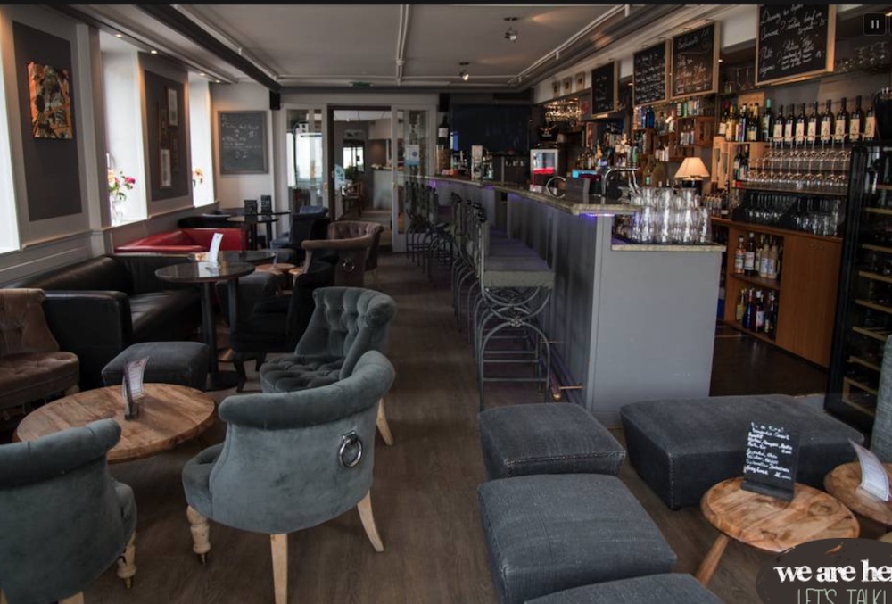 St Jean Bar Nyon copy