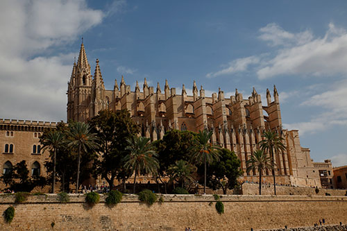 4 cathedral outside
