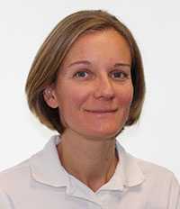 Polly headshot 200