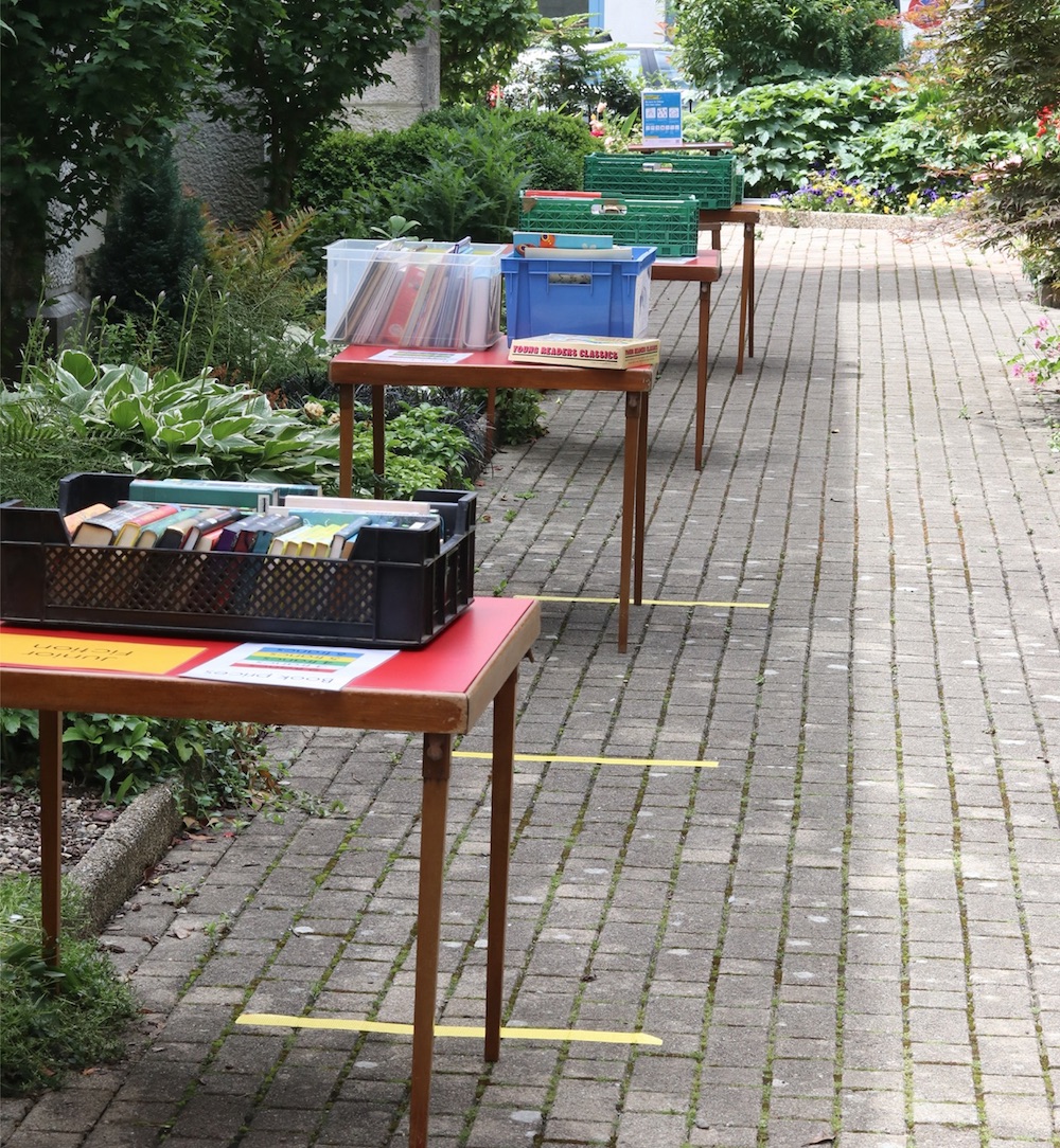 lie booksales2